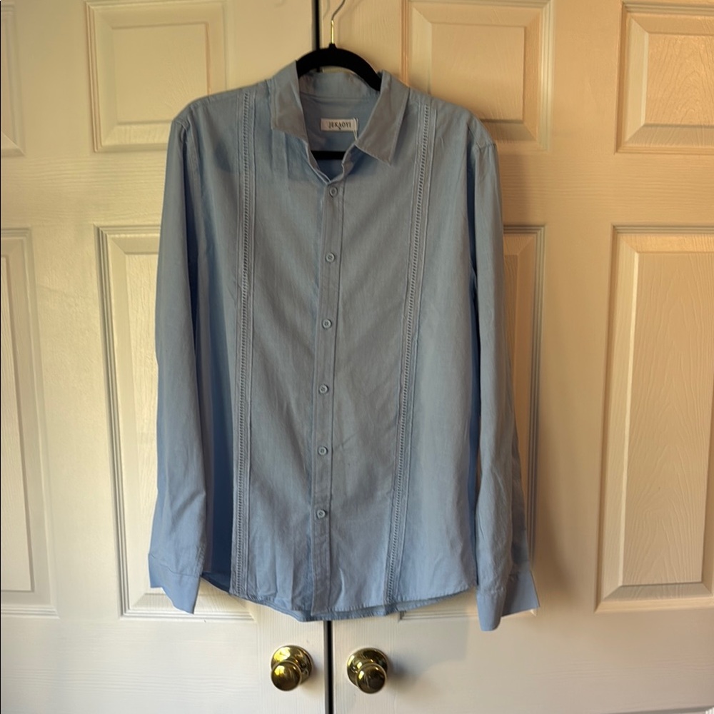 Men's Light Blue Dress Shirt